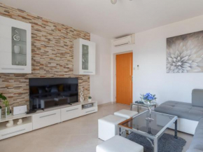 Apartments Bla evi - Two Bedroom Apt with Hot Tub